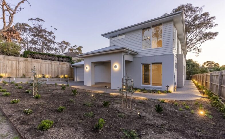 Best Plants for Landscape Design in Cheltenham’s Climate